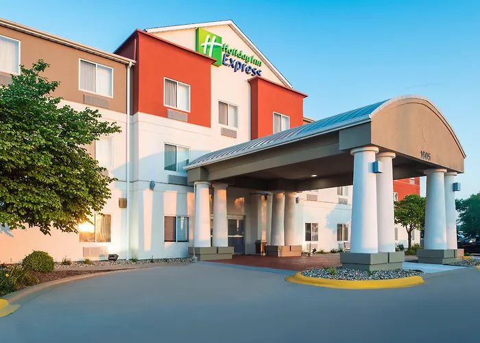 Holiday Inn Express Hotel & Suites Burlington By Ihg