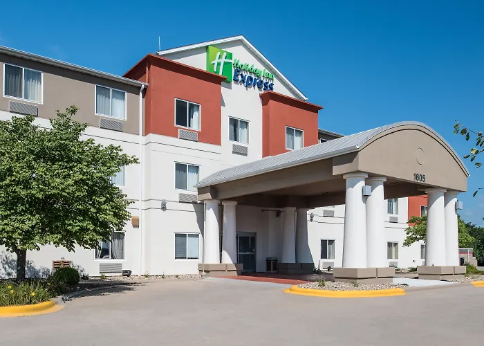 Holiday Inn Express Hotel & Suites Burlington By Ihg