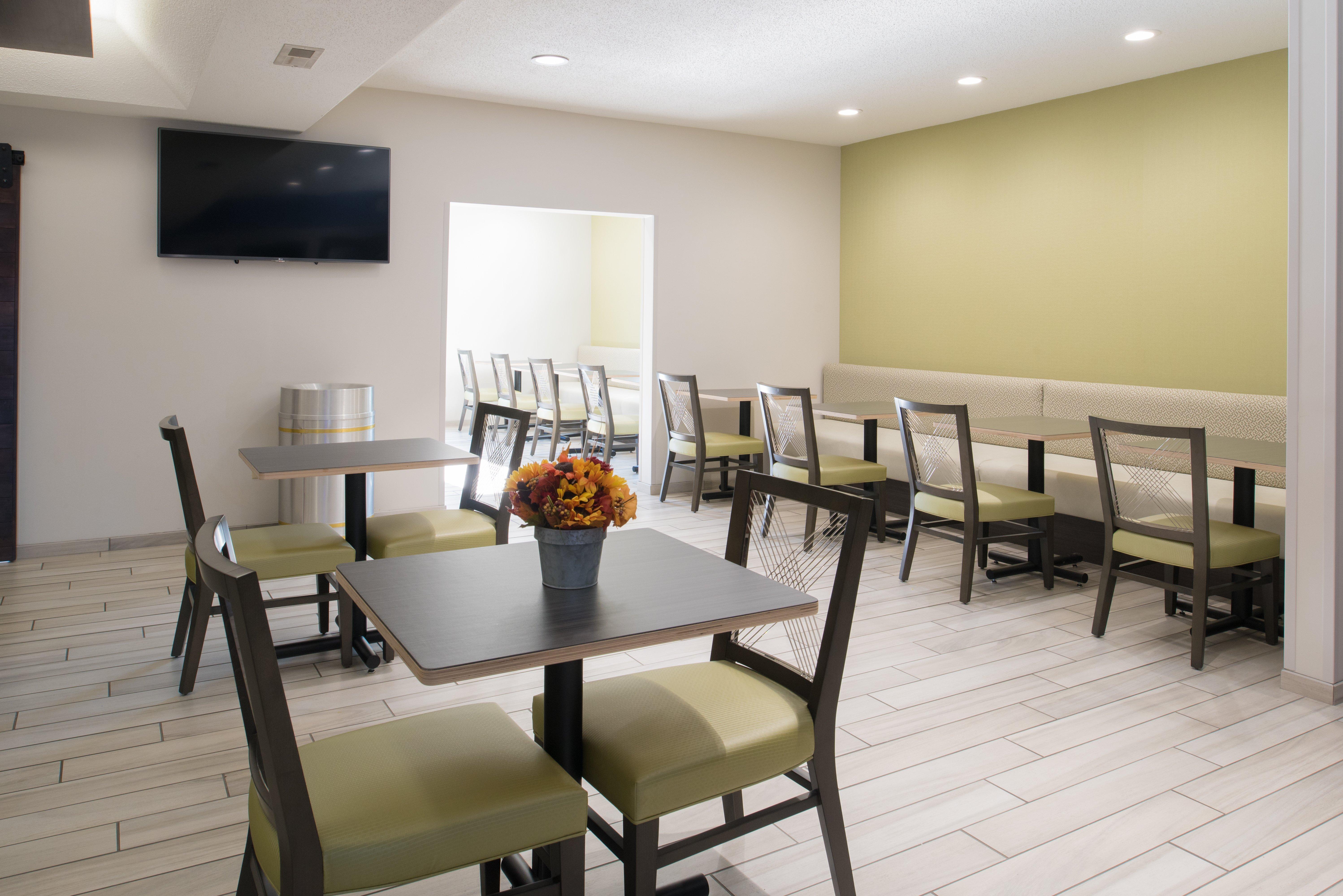 Express & By Ihg