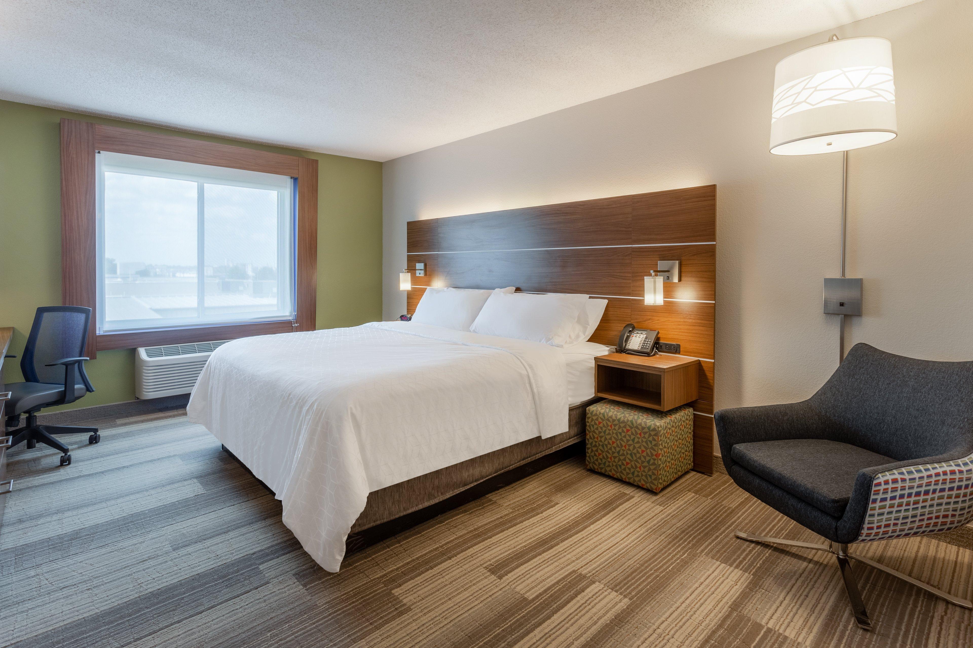 Express & By Ihg Hotel