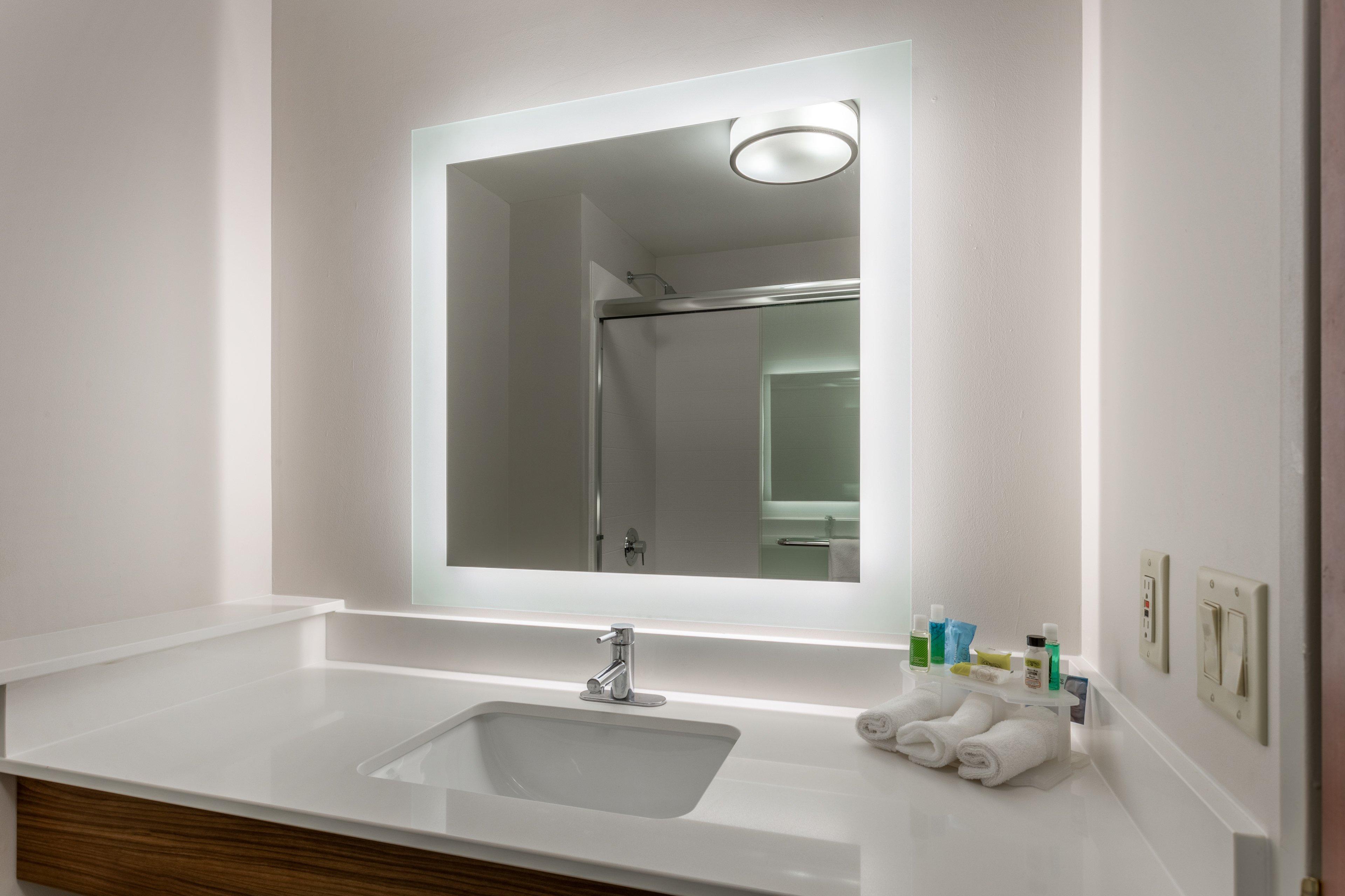 Express & By Ihg Hotel Burlington