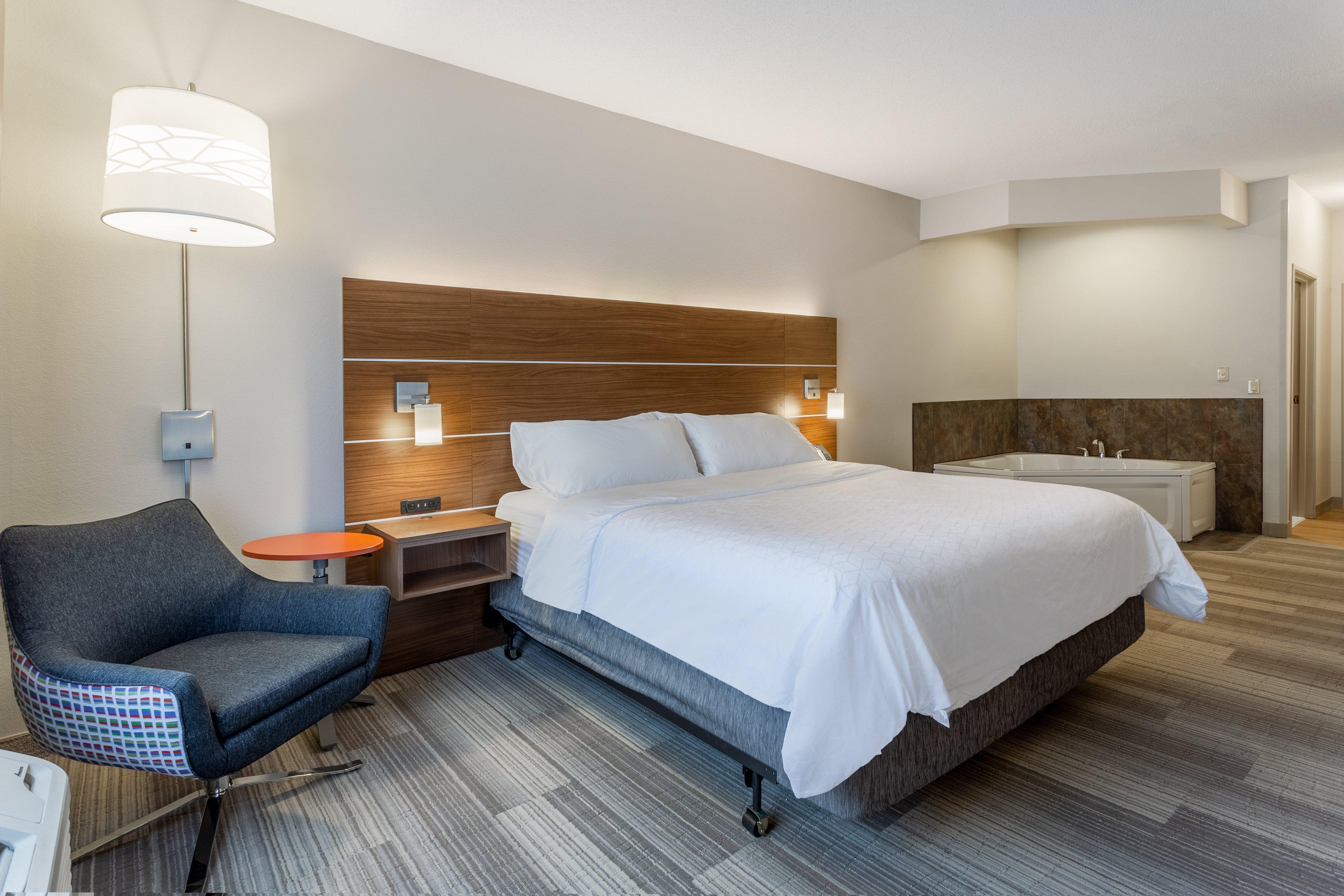 Express & By Ihg 2* Burlington