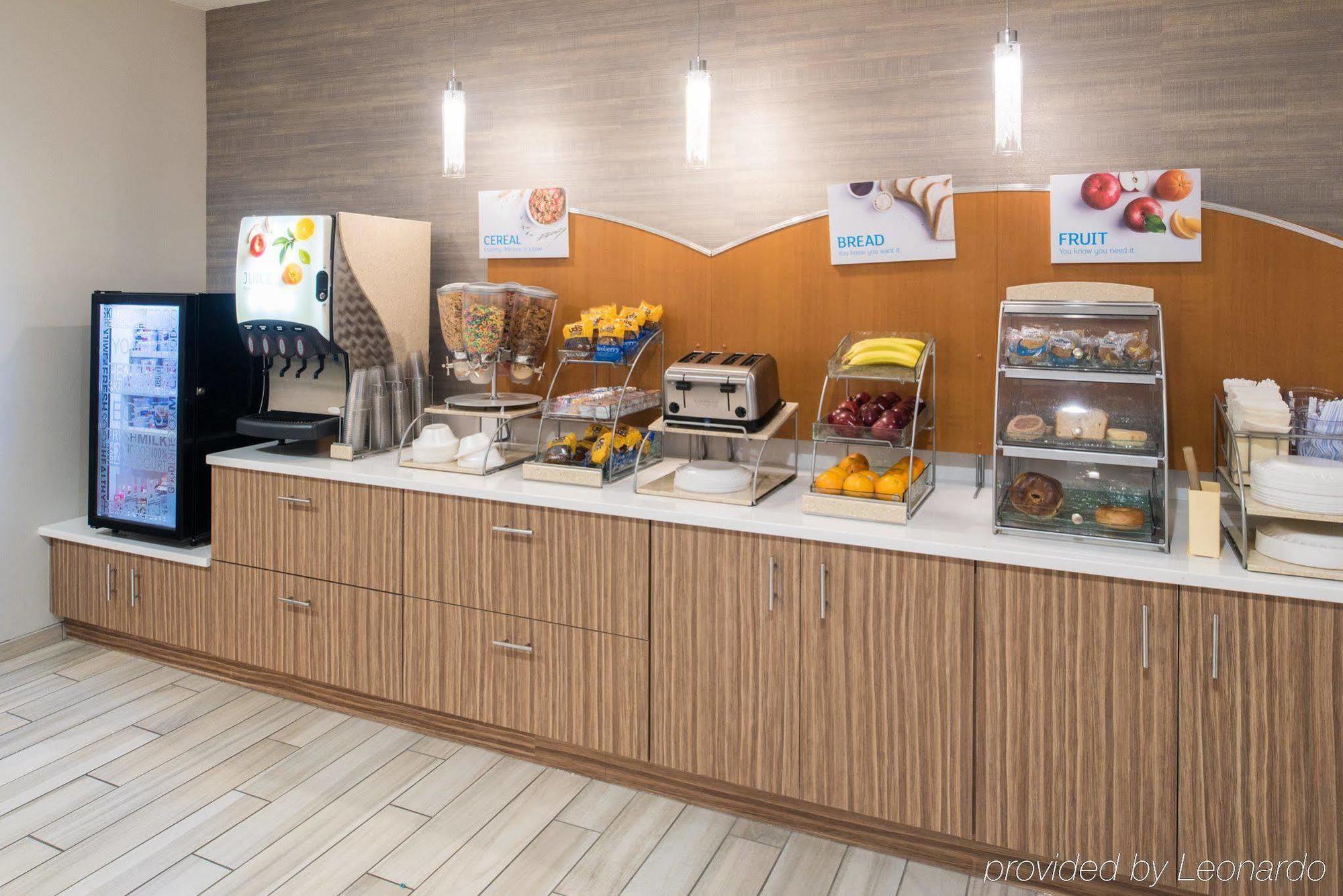Hotel Express & By Ihg 2*